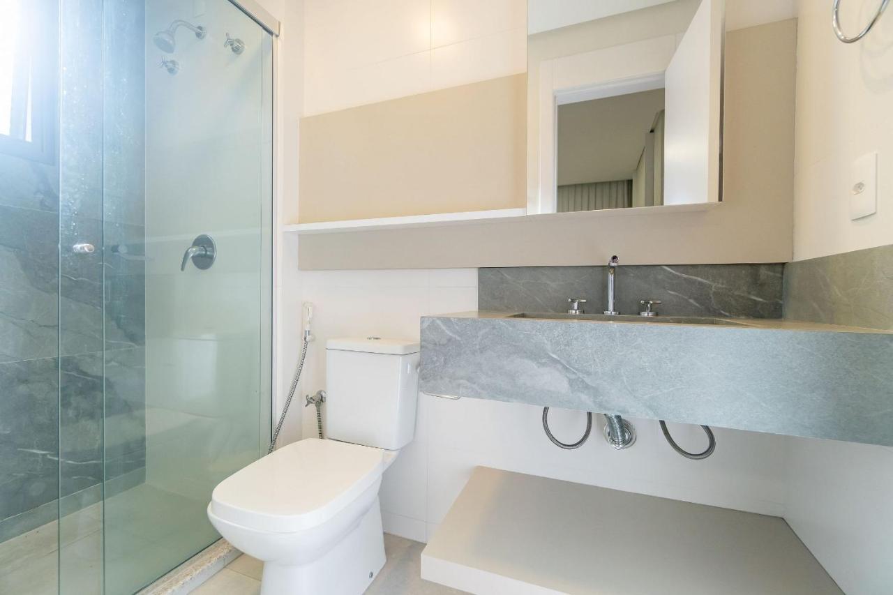 Porto Madero - Apartamento Alto Padrao Em Condo Com Piscina Бомбиньяс Экстерьер фото